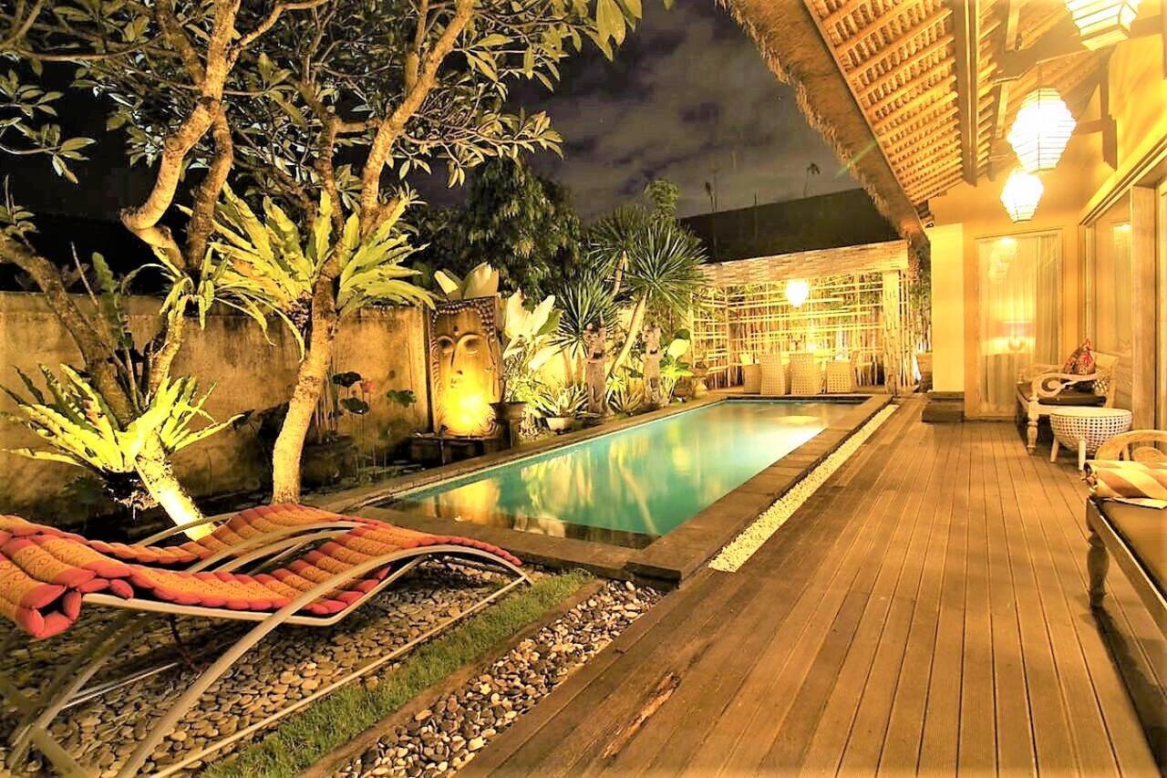 Bamboo Moon Villas Санур Экстерьер фото